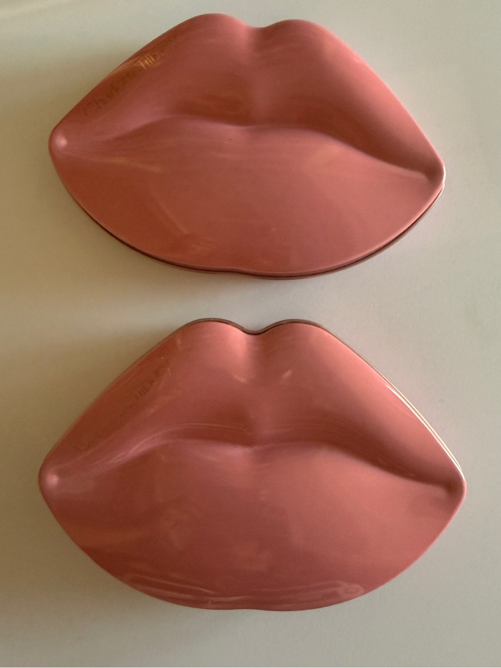 Charlotte Tilbury Lip-Shaped Makeup Palette Case - Pink-TINS ONLY